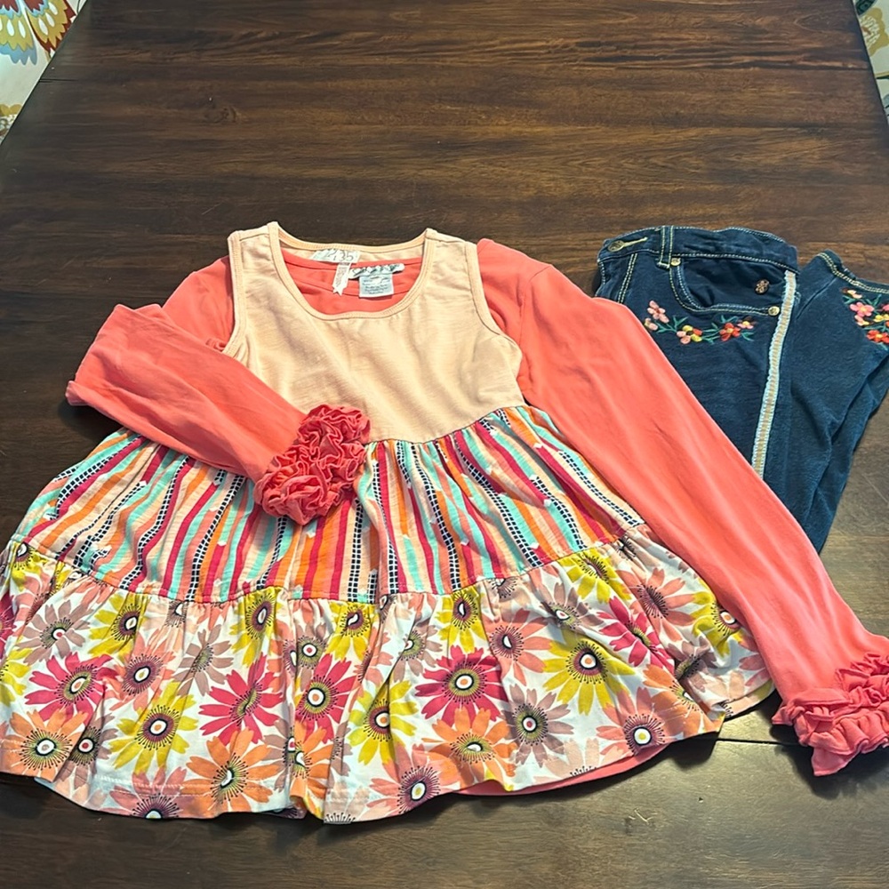 Matilda Jane three piece set. Jeans, swinging top, layered top size 10/12.
